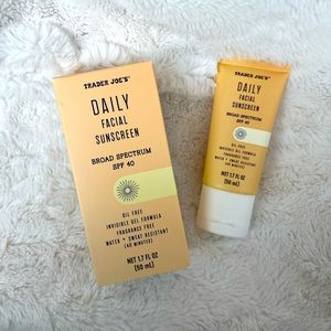 Trader Joe’s Broad spectrum sunscreen